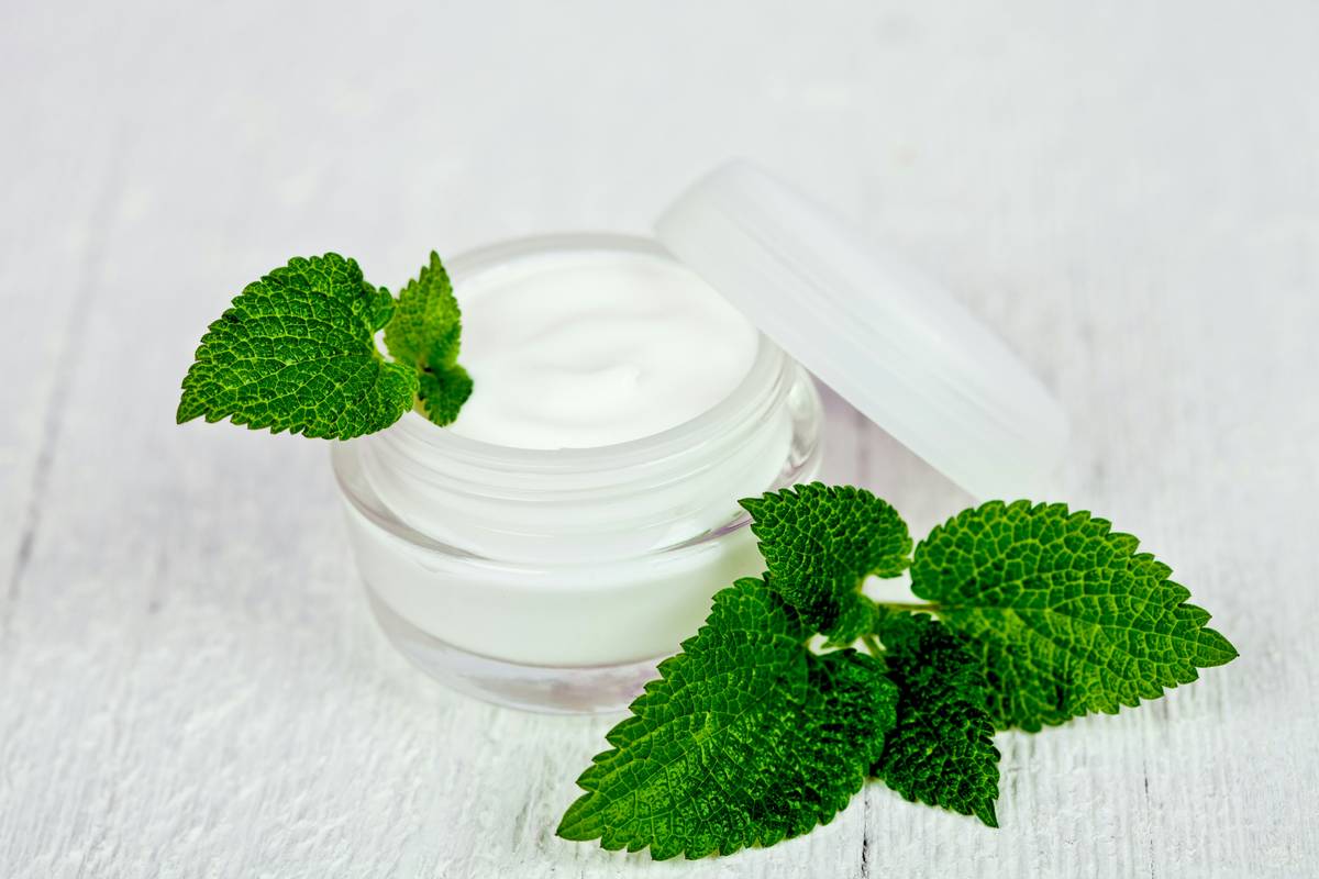 Cosmetics Natural Plant Extract: The Real Power Behind Clean Beauty