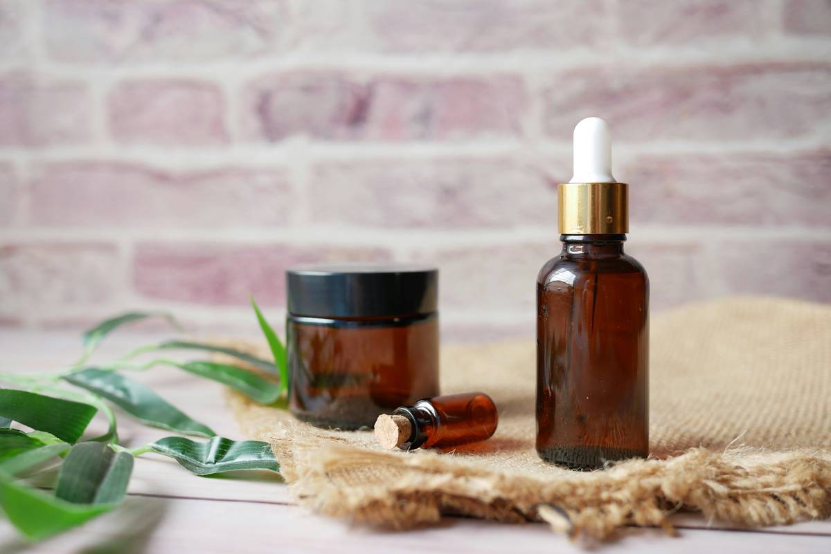 Extracts for Skin Care: Why Nature’s Concentrates Outperform Synthetic Serums